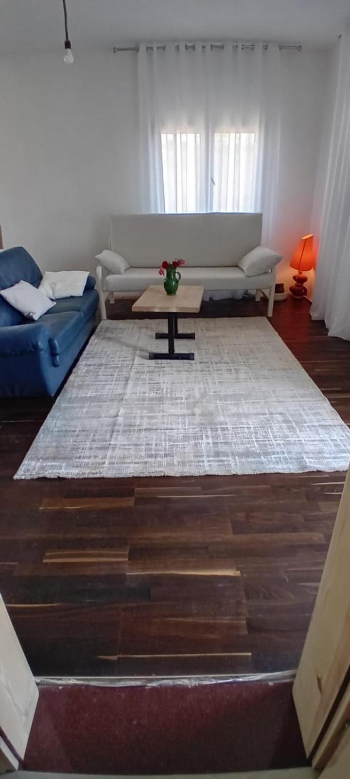Pensjonat Elira House *