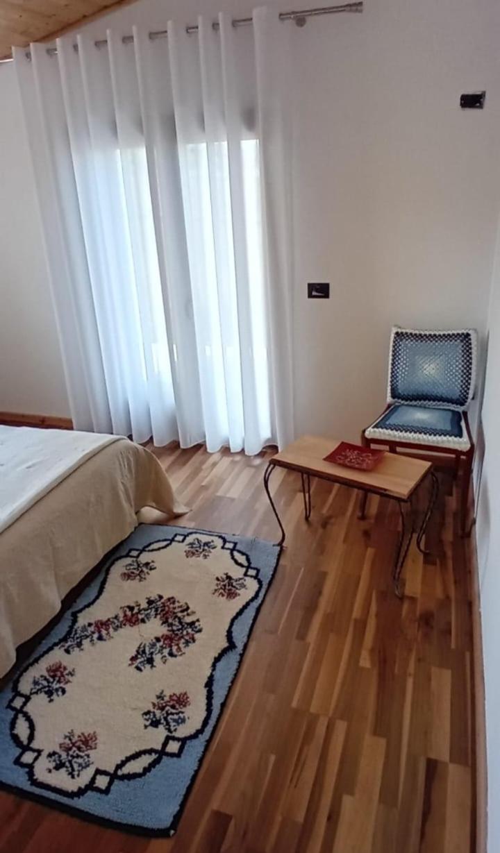 Elira House